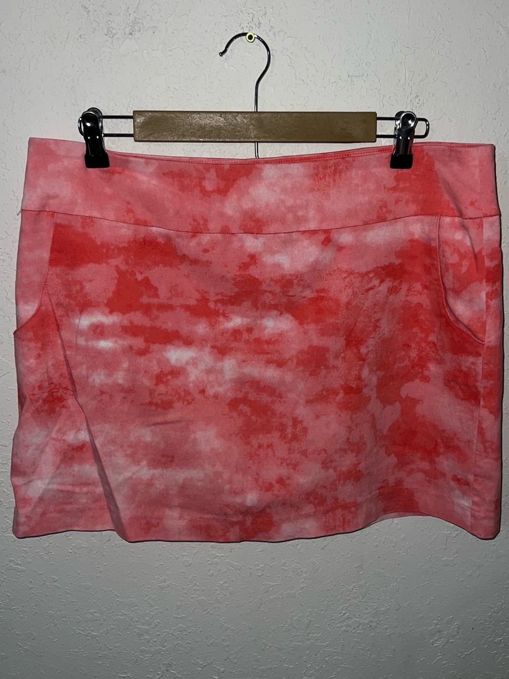 Zac & Rachel Pink Tie-Dye Women's Skort Size 14.